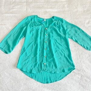 Buttons Women's Aqua Button-Up Blouse
